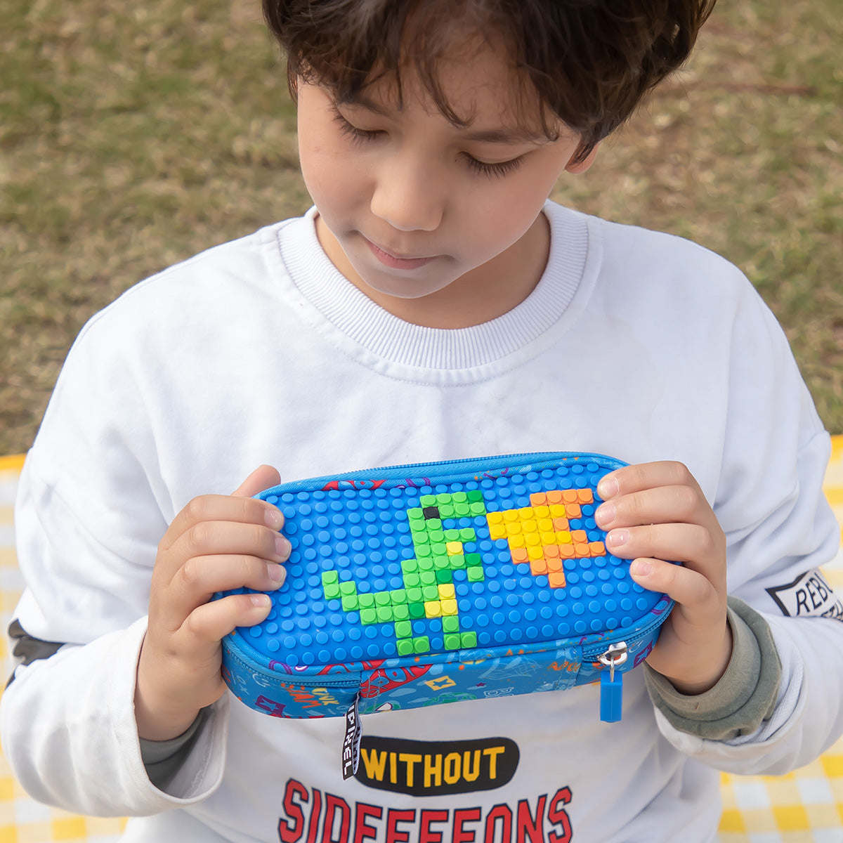 UPIXEL DIY Pencil Case for Boys and Girls 80pcs Lego Pixelchips Includ –  Upixel